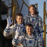 Loral O'HaraLeur, Nikolai Chub et Oleg Kononenko (de haut en bas) ont quitté le cosmodrome russe de Baïkonour au Kazakhstan comme prévu.